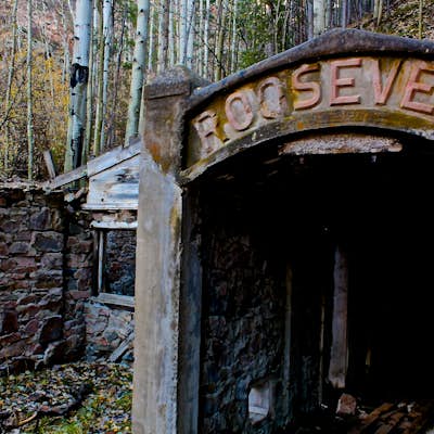 Hike to Roosevelt Mine