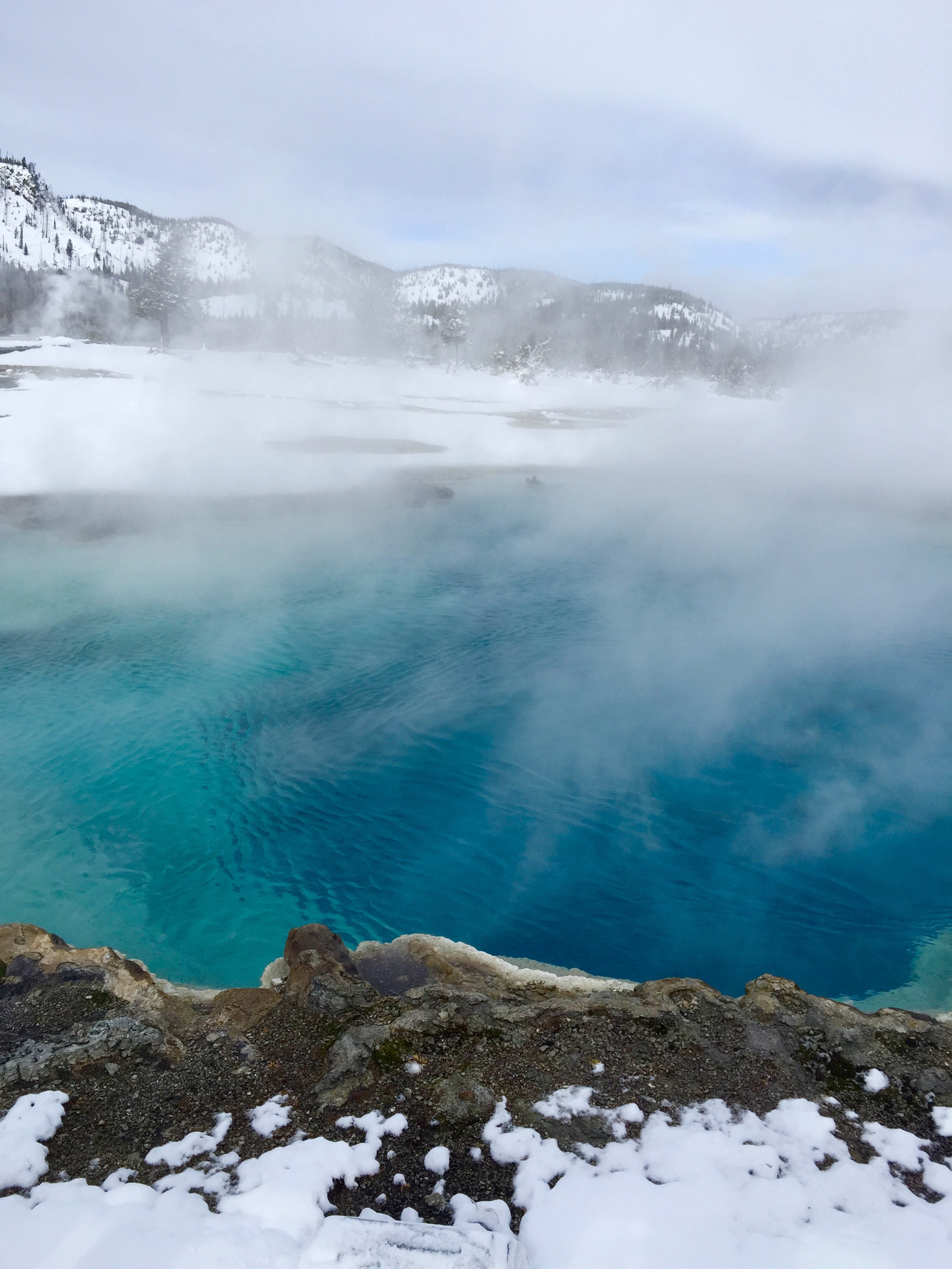 CrossCountry Ski around Old Faithful, Yellowstone, Yellowstone