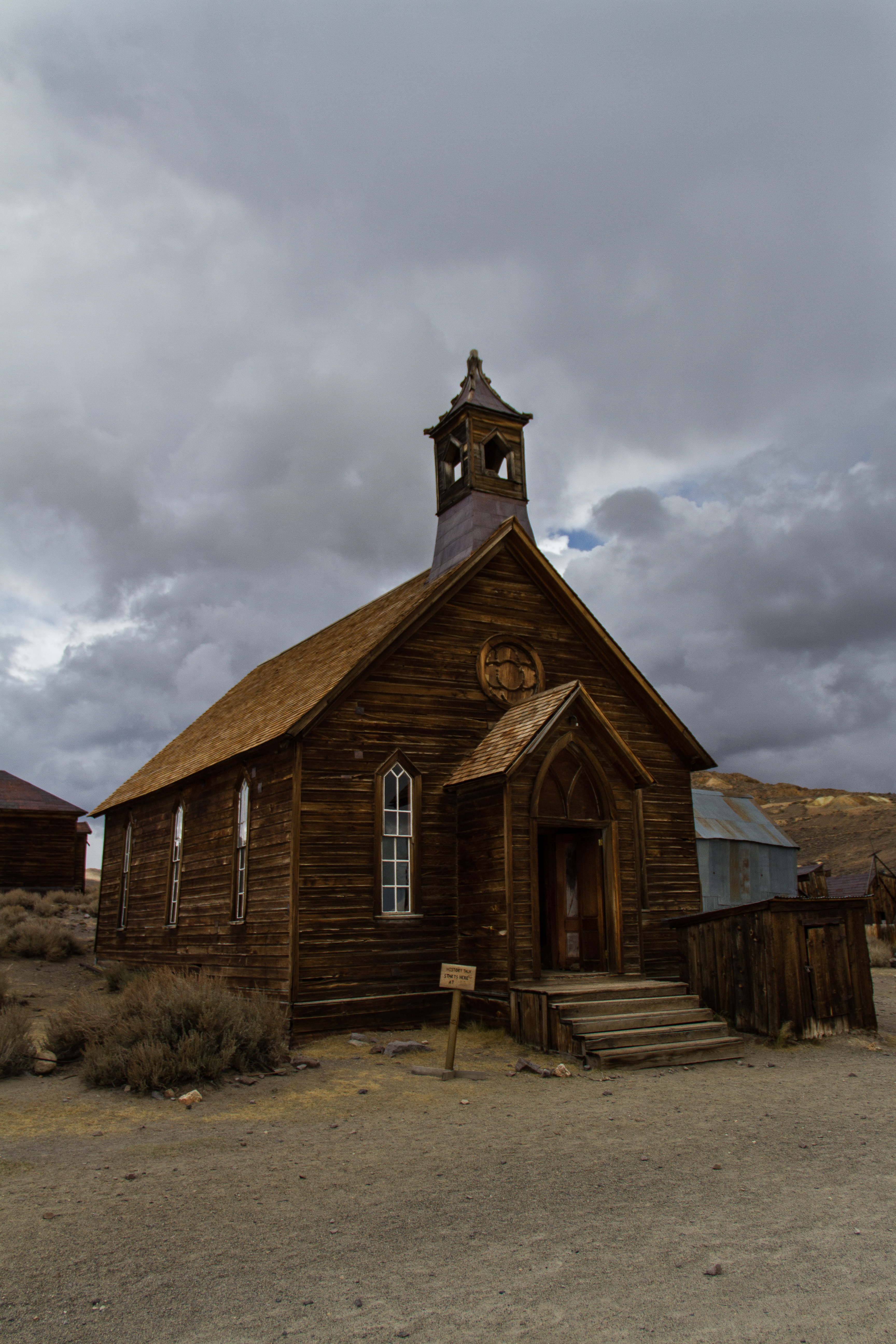Explore Bodie's Ghost Town