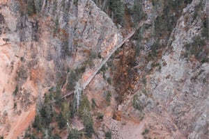 Hike Uncle Tom's Trail