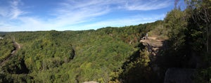 Hike the Dundas Escarpment 