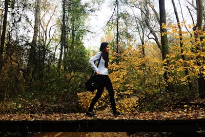 A Short Hike to Consummate your Relationship with Fall