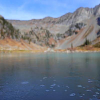 Hike to Lyle Lakes