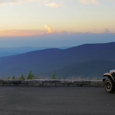 Catch a Sunrise on Skyline Drive at Moorman's River Overlook