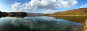 Backpack around Lake Moomaw