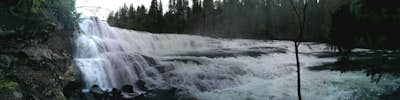 Hike to Dawson Falls in Wells Grey Provincial Park