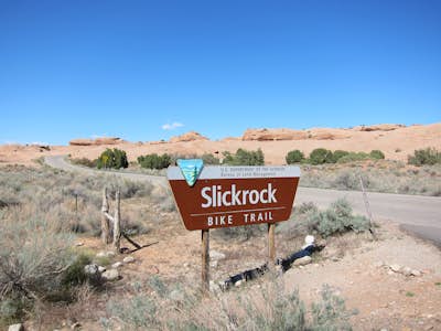 Mountain Bike Moab's Slickrock Trail