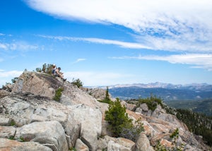 Climb Lookout Peak in the Carson-Iceberg Wilderness