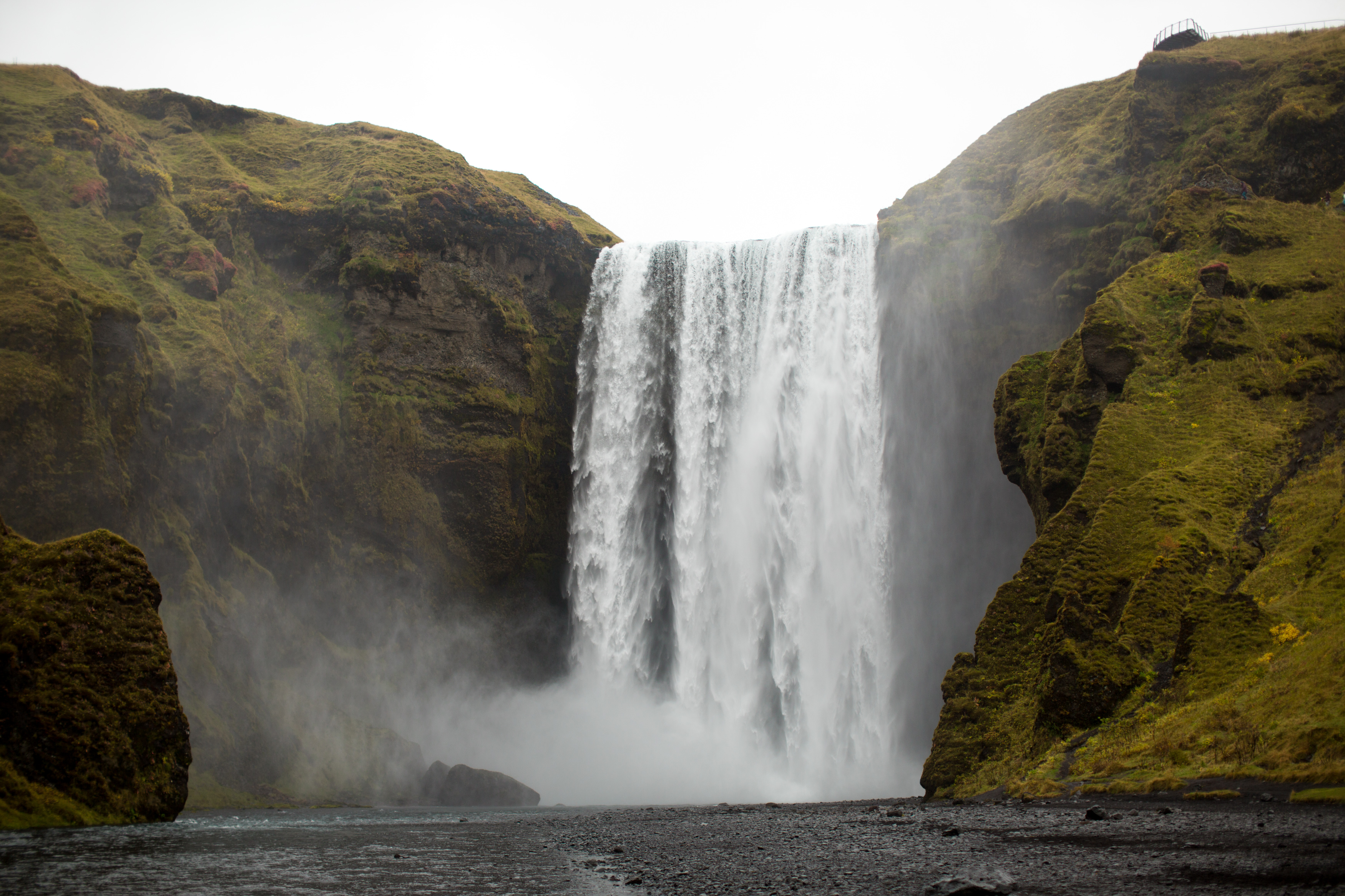 Hike to the Falls above Skógafoss