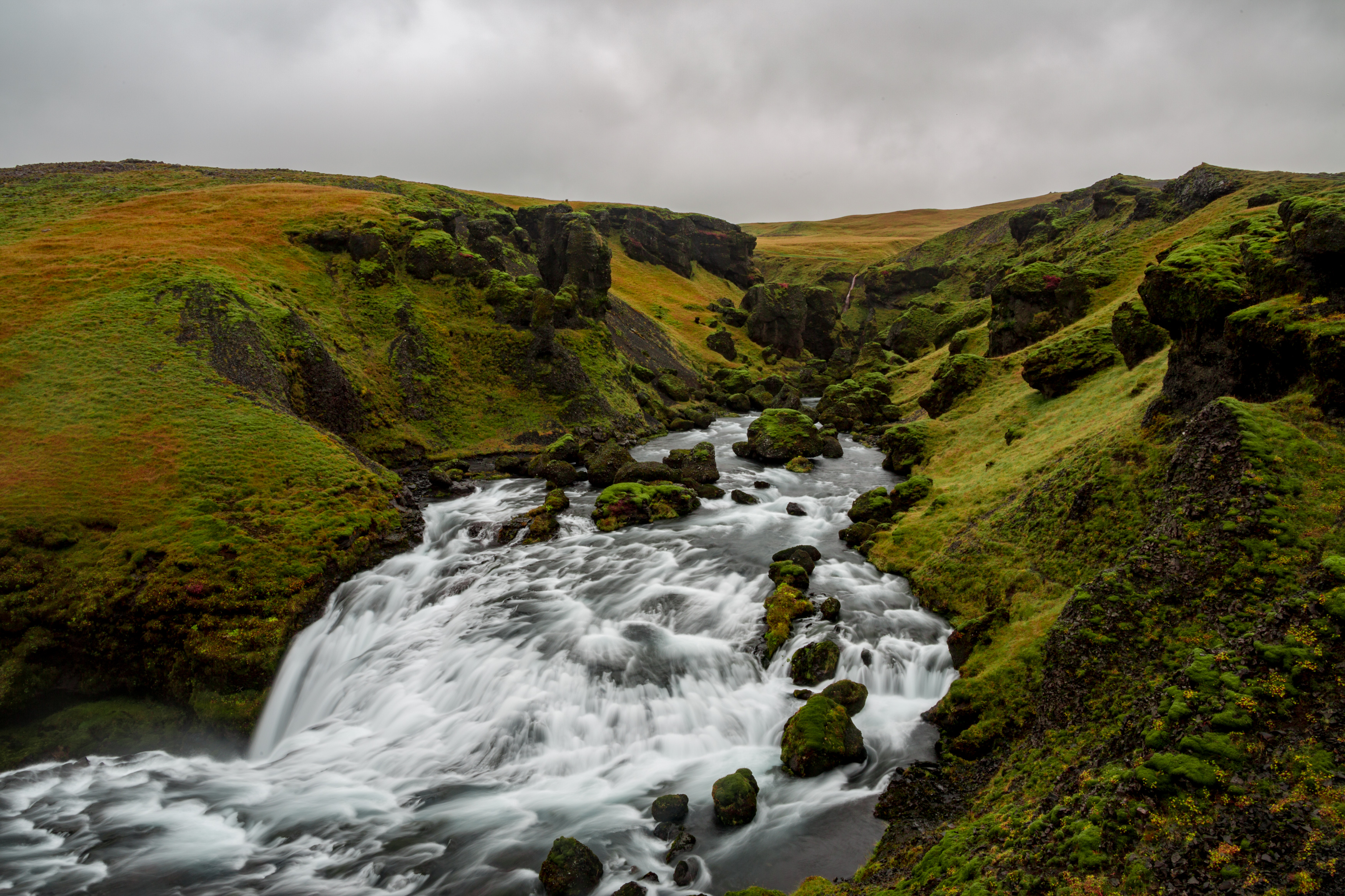 Hike to the Falls above Skógafoss