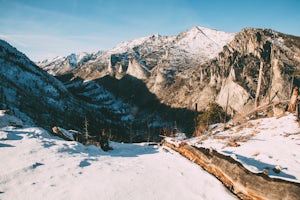 Hike Blodgett Canyon Overlook