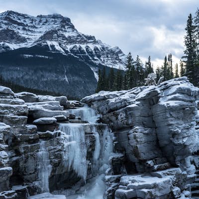 Explore Athabasca Falls
