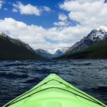 Kayak Bowman Lake, Glacier NP