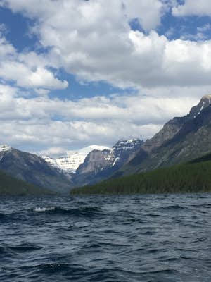 Kayak Bowman Lake, Glacier NP