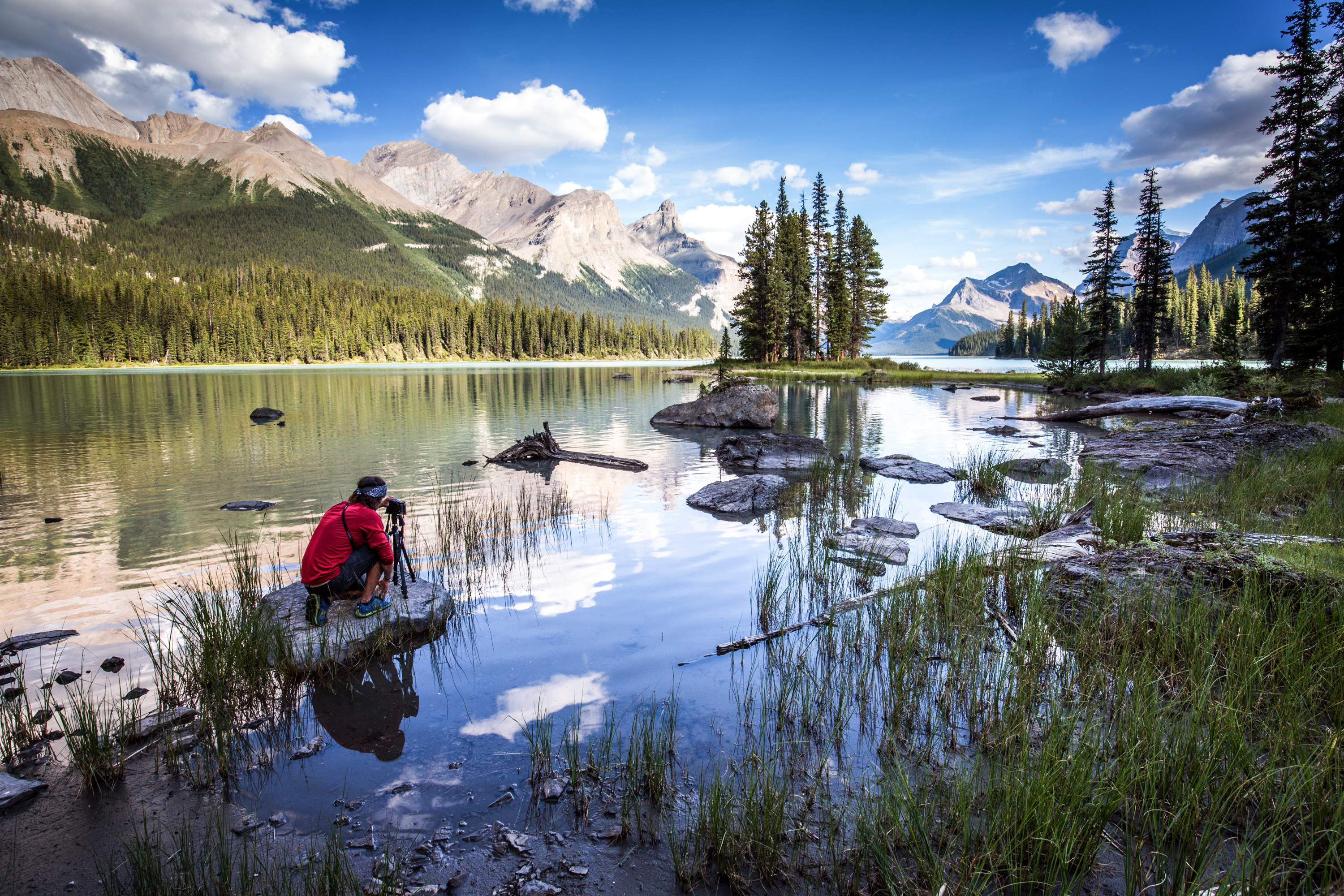 Photograph Spirit Island and Maligne Lake 