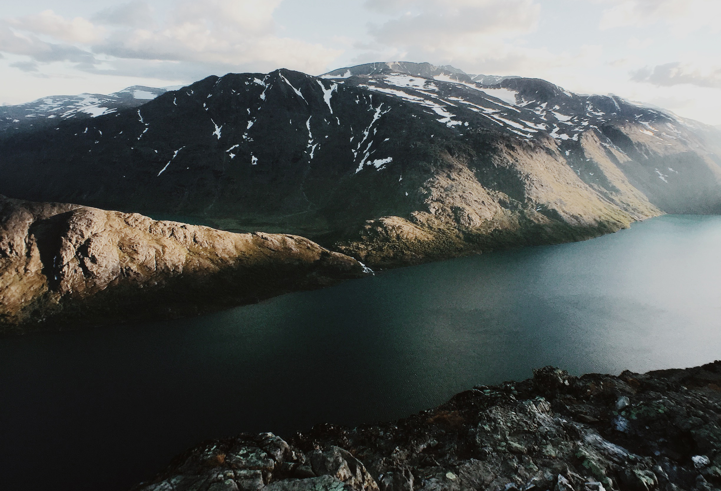 Besseggen Ridge