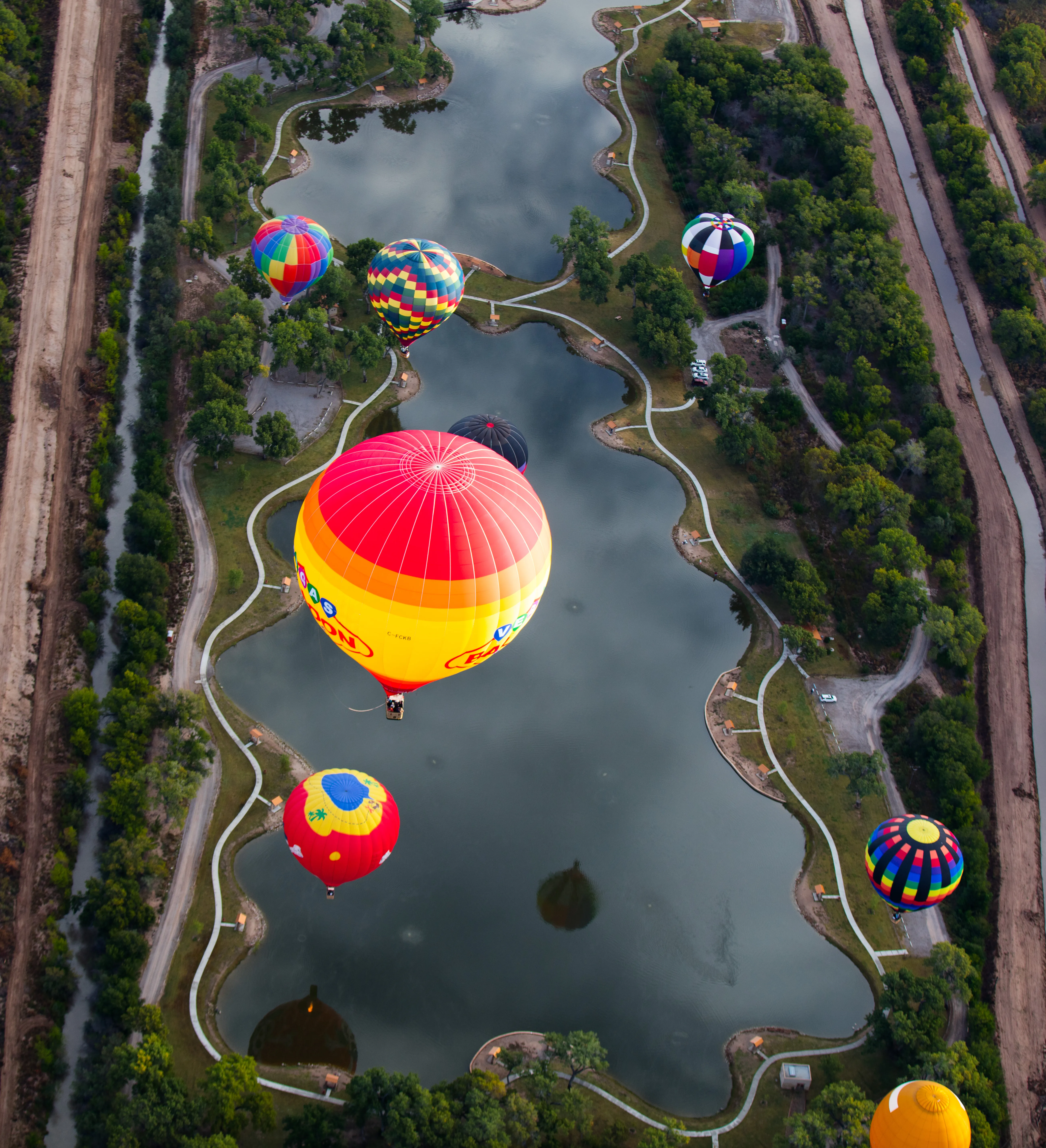 Photograph the Albuquerque International Balloon Fiesta