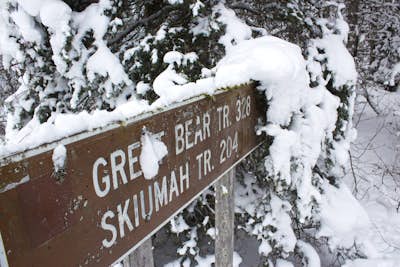 Snowshoe Skiumah Trail