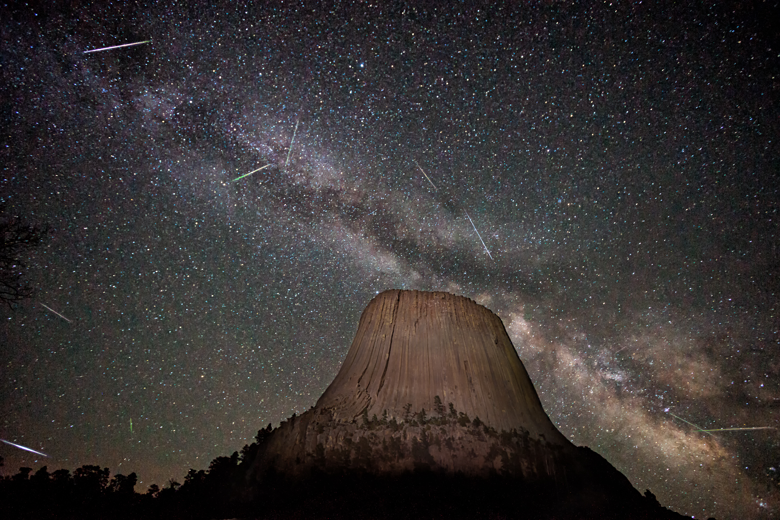 Capture the Night Sky over Devils Tower