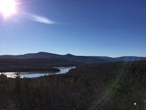 Hike to Newman's Ledge