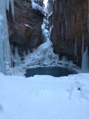 Look at the Cascade Falls Ice Caves 