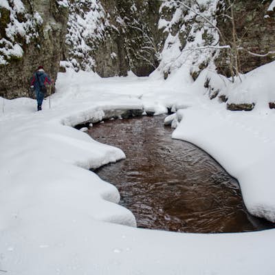 Snowshoe the Kadunce River Canyon