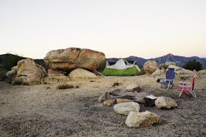 Camp at Manzanita Loop in Chilao Campground