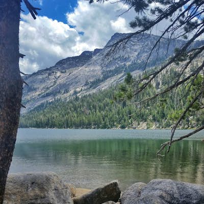 Explore Tenaya Lake, Yosemite NP