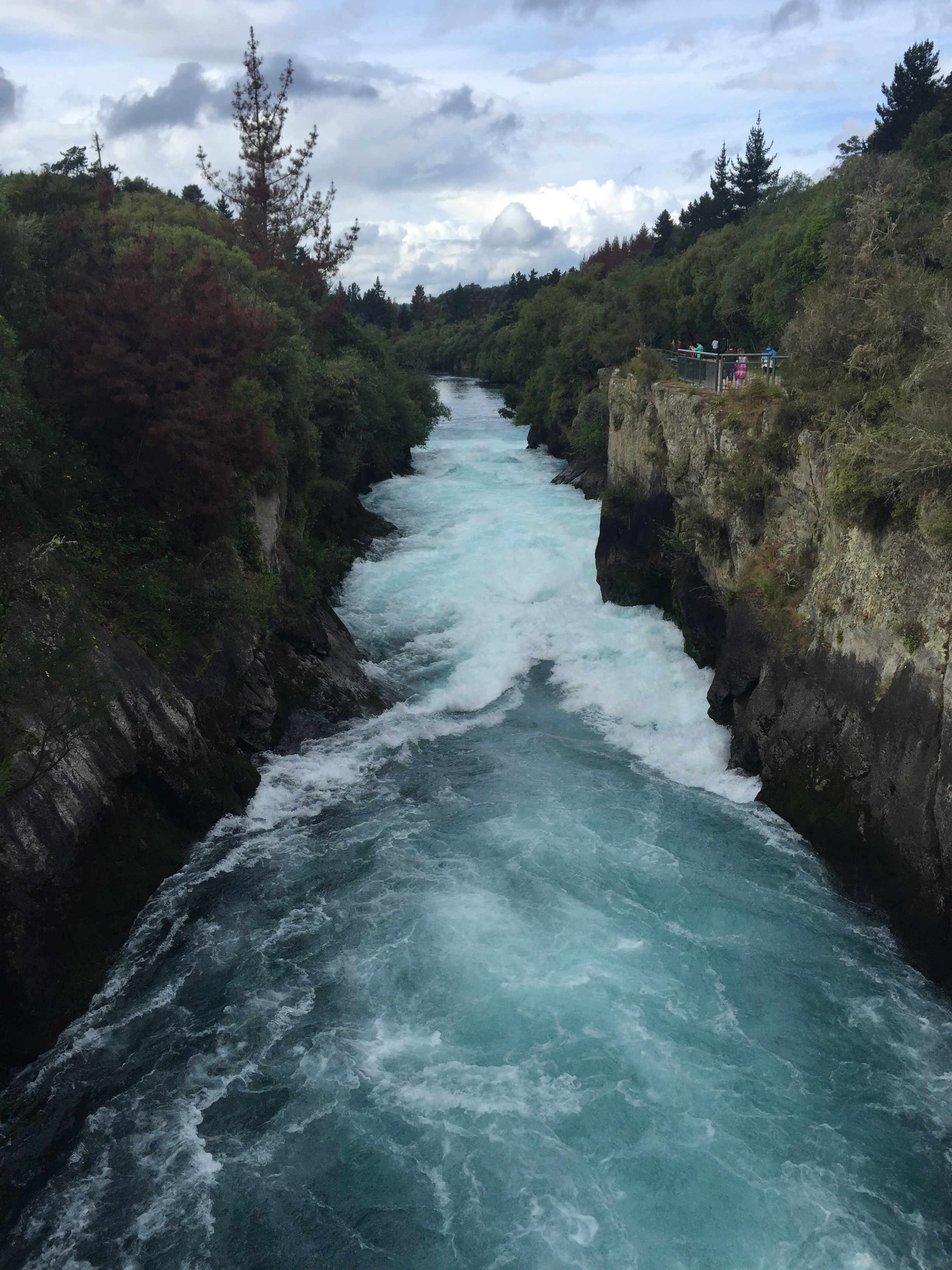Hike to Huka Falls 