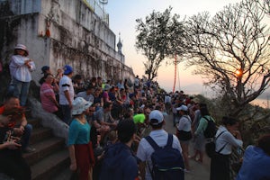 Watch the Sunset from Wat Tham Phousi Temple