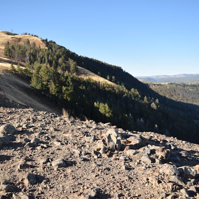 Lamar Valley Outlook near Specimen Ridge