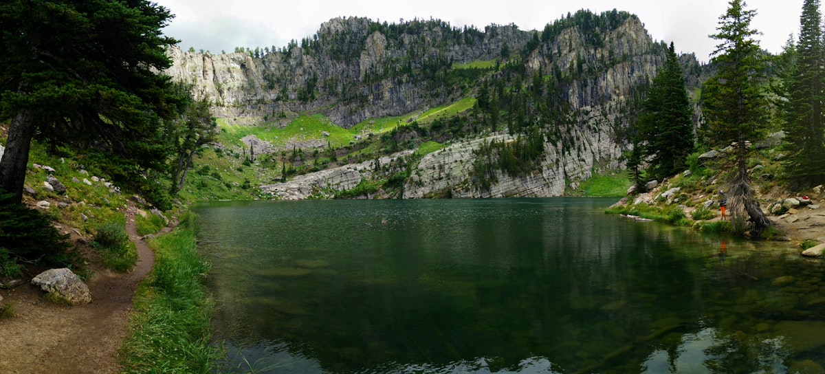 studio android auto format Hike to Lake Lake, Bloomington Bloomington