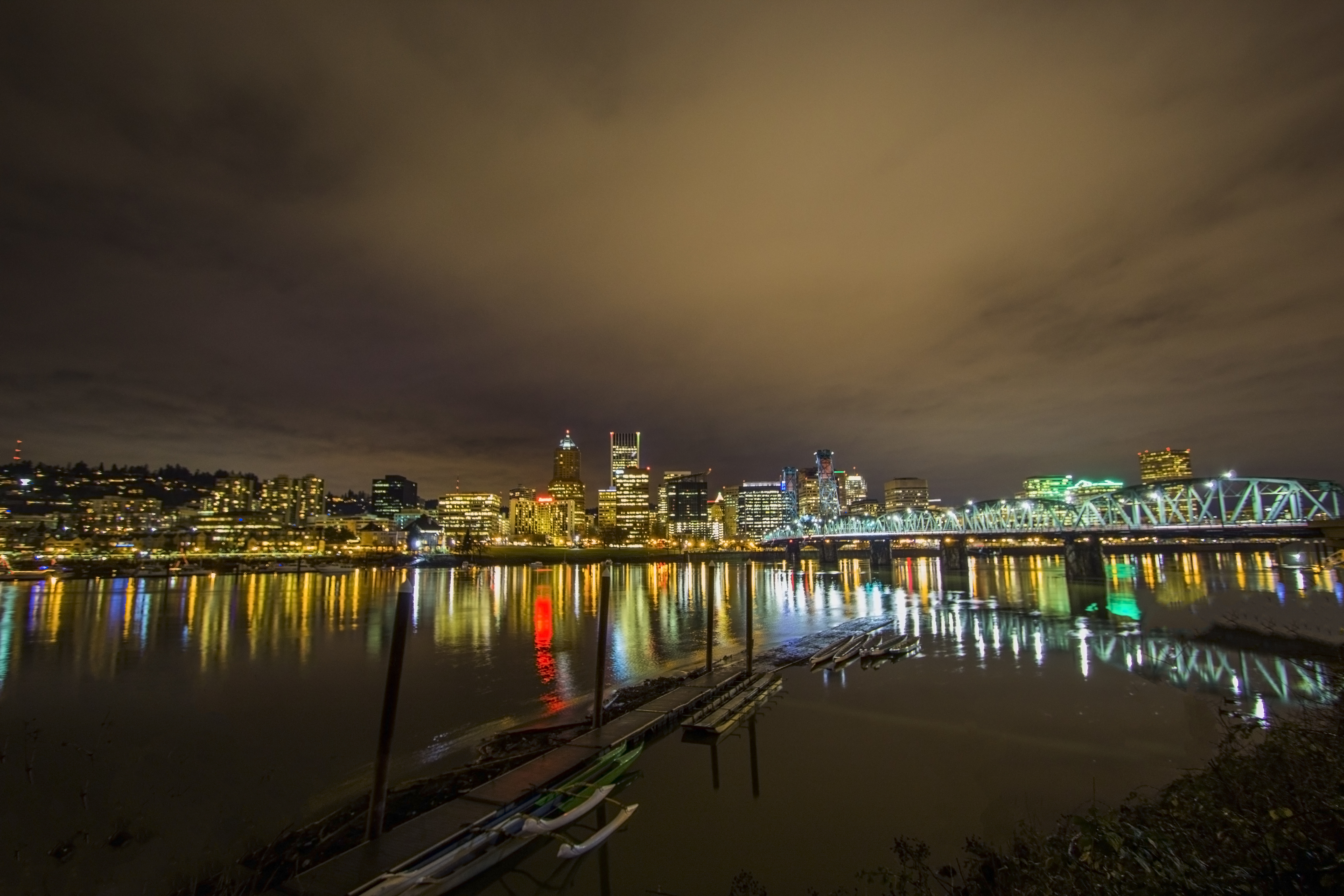 Night Photography at the OMSI Dock