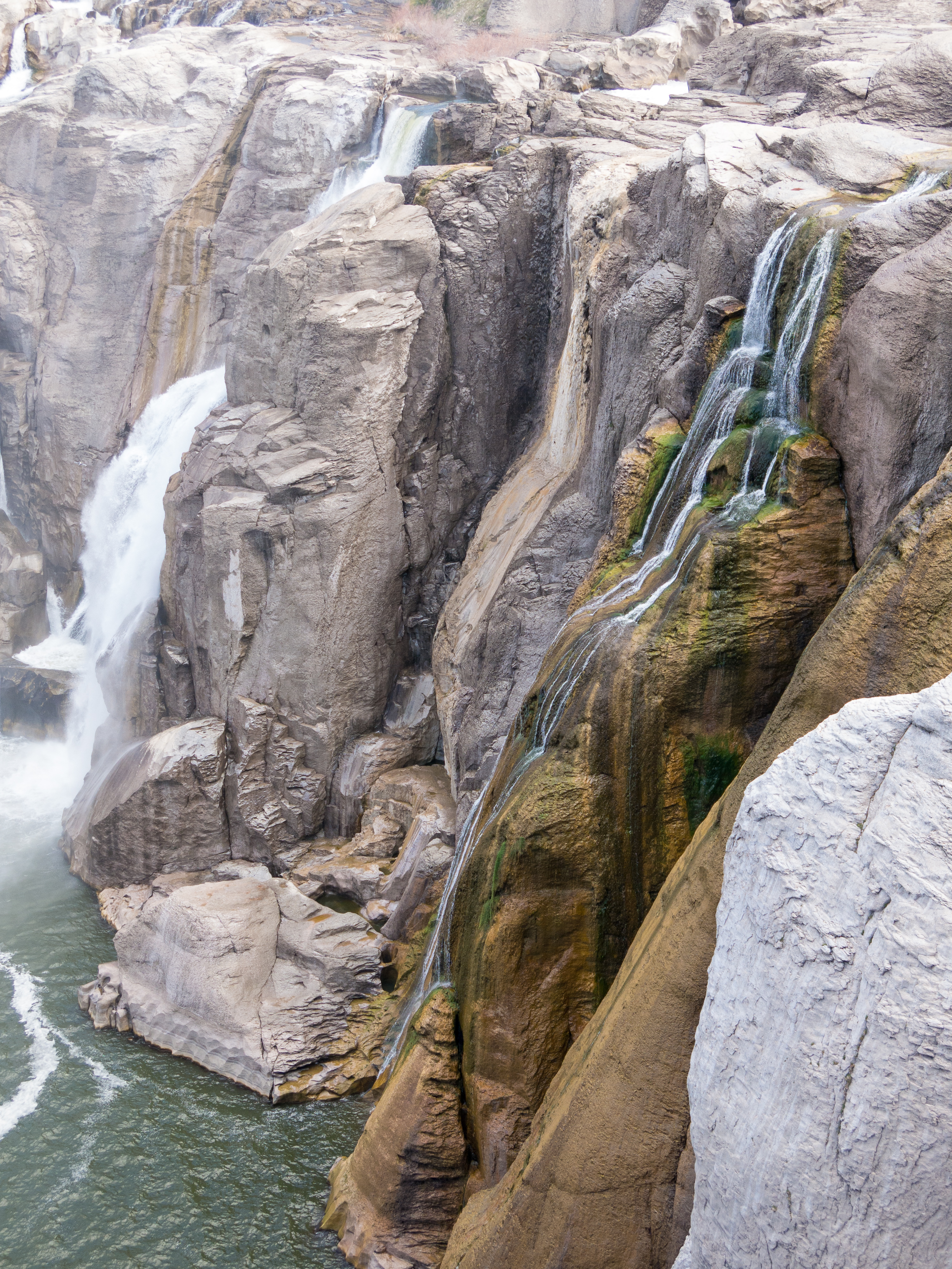 Shoshone Falls