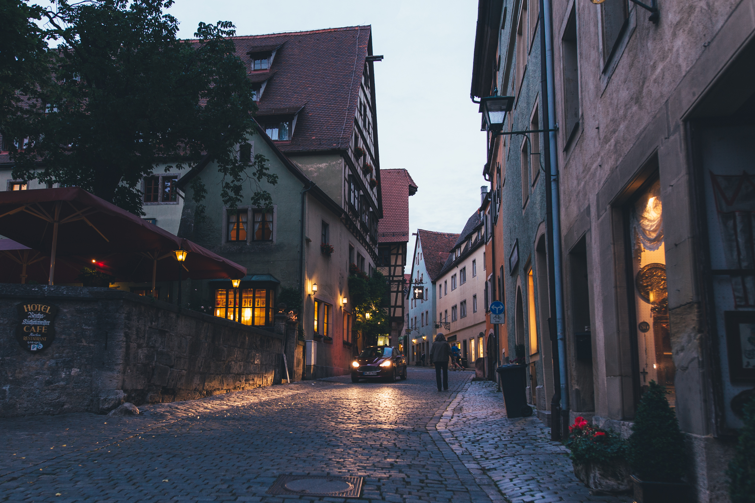 Explore the Medieval Town of Rothenburg ob der Tauber