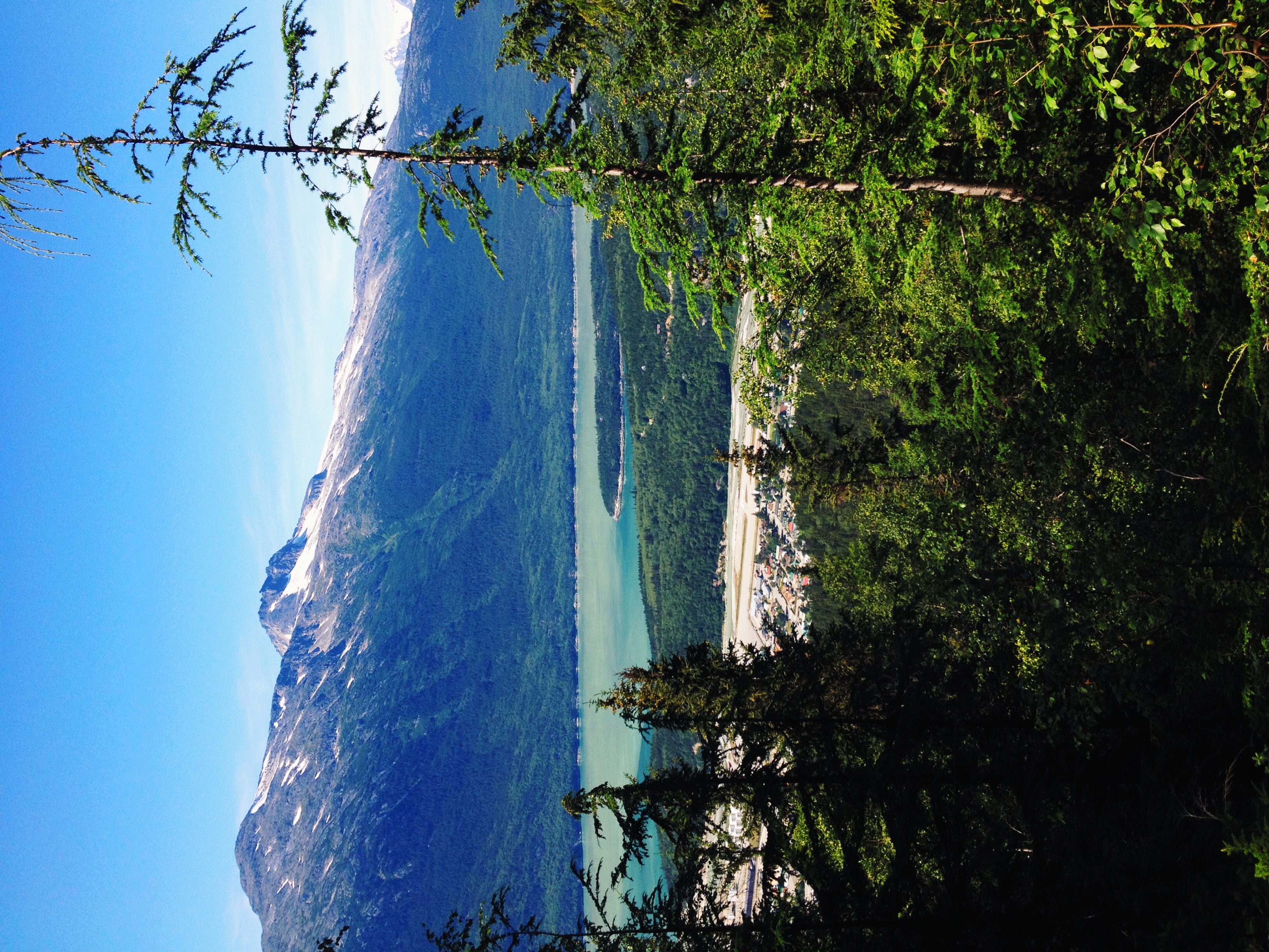 Upper Dewey Lake Trail