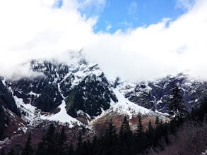 Hike to Alder Flats in Golden Ears Provincial Park