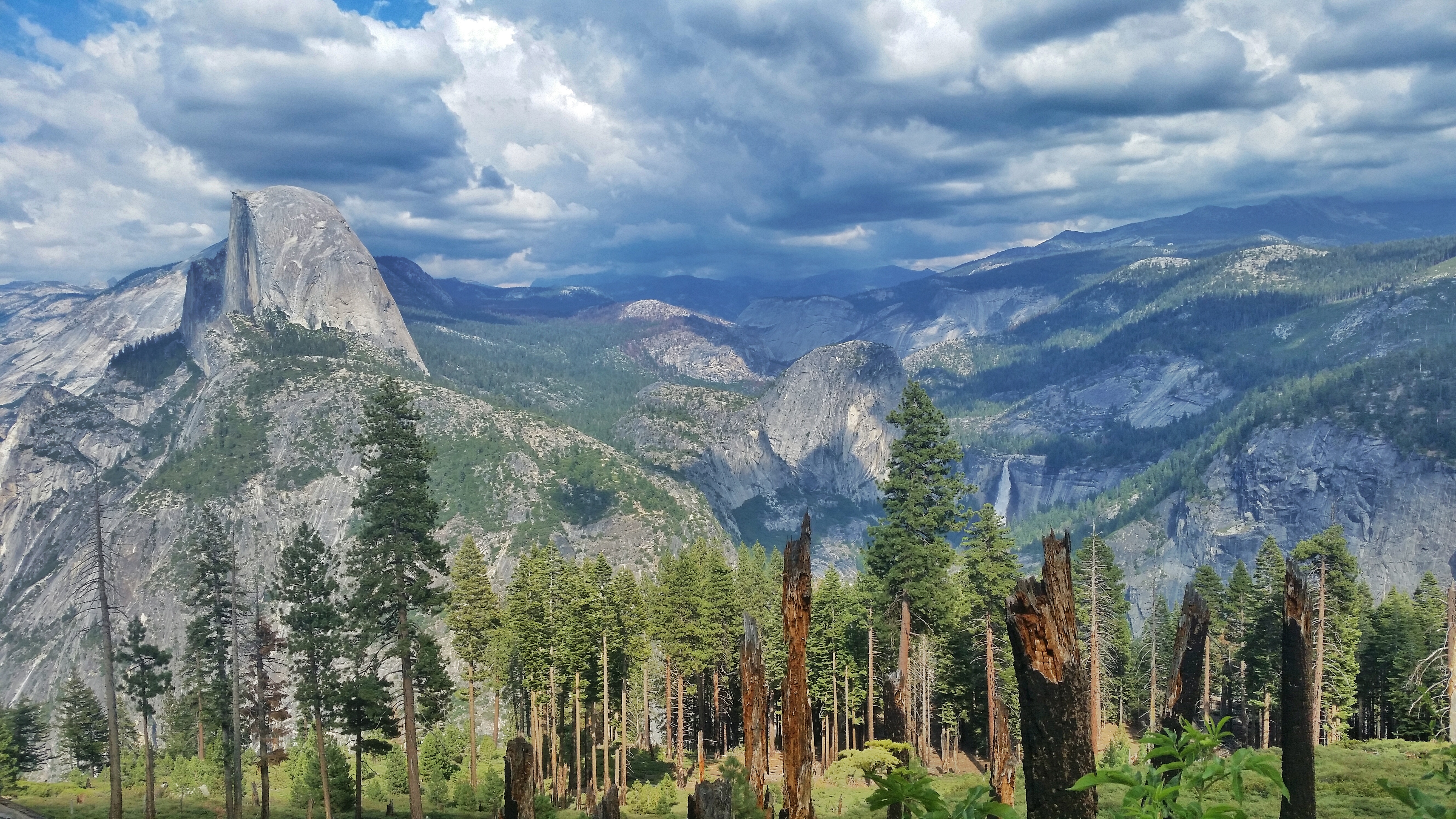 Illilouette Falls in Yosemite National Park