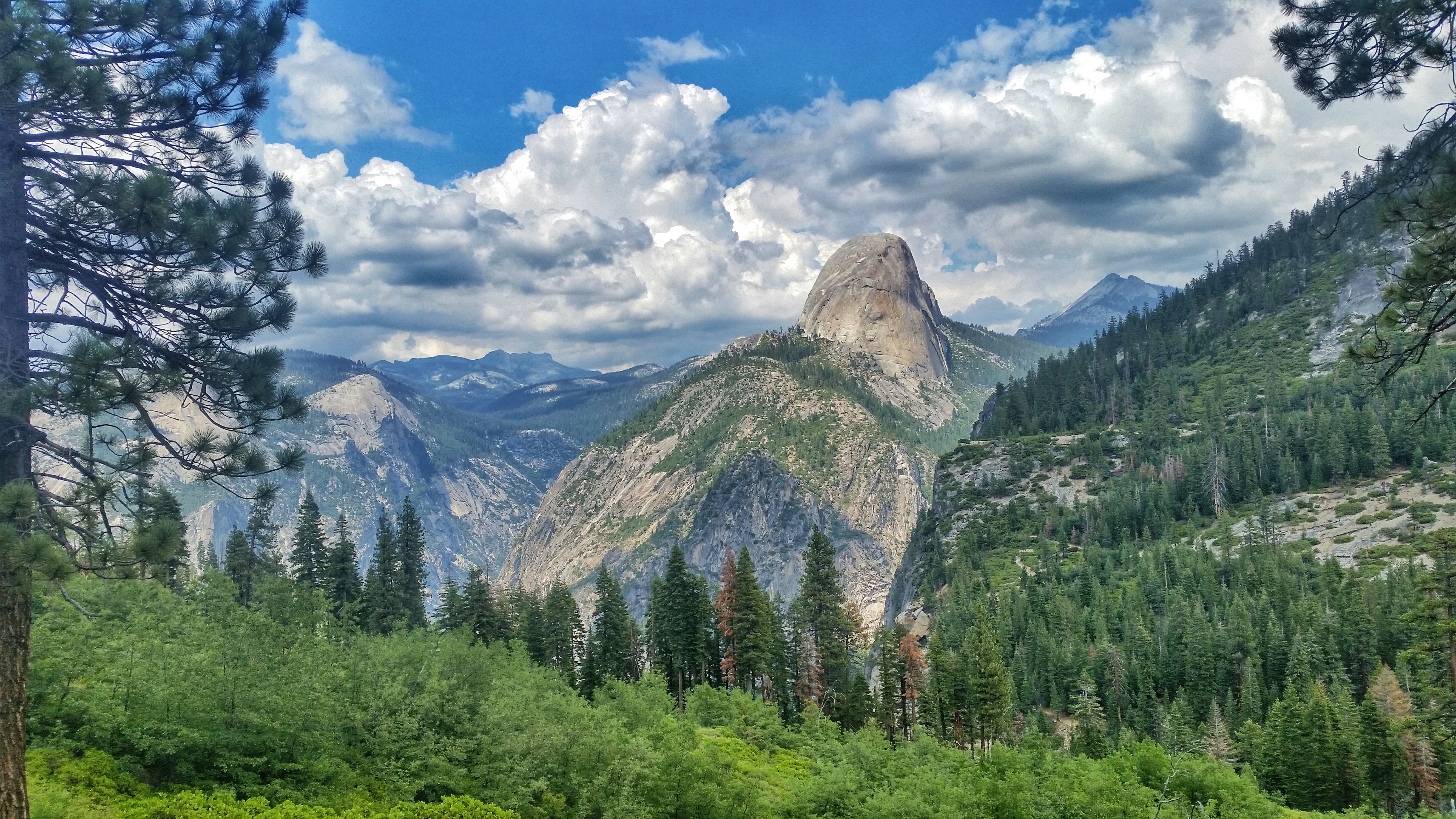 Illilouette Falls in Yosemite National Park