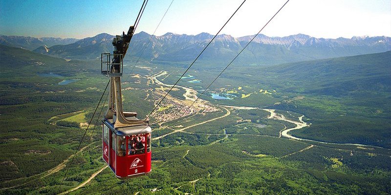 Catch the Best Views of Jasper on the SkyTram