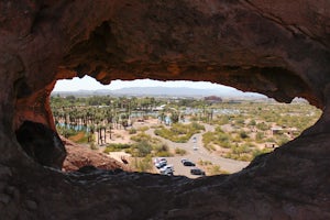 Hike to the Hole in the Rock at Papago Park