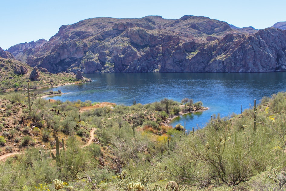 Hike Butcher Jones Trail Around Saguaro Lake, Arizona