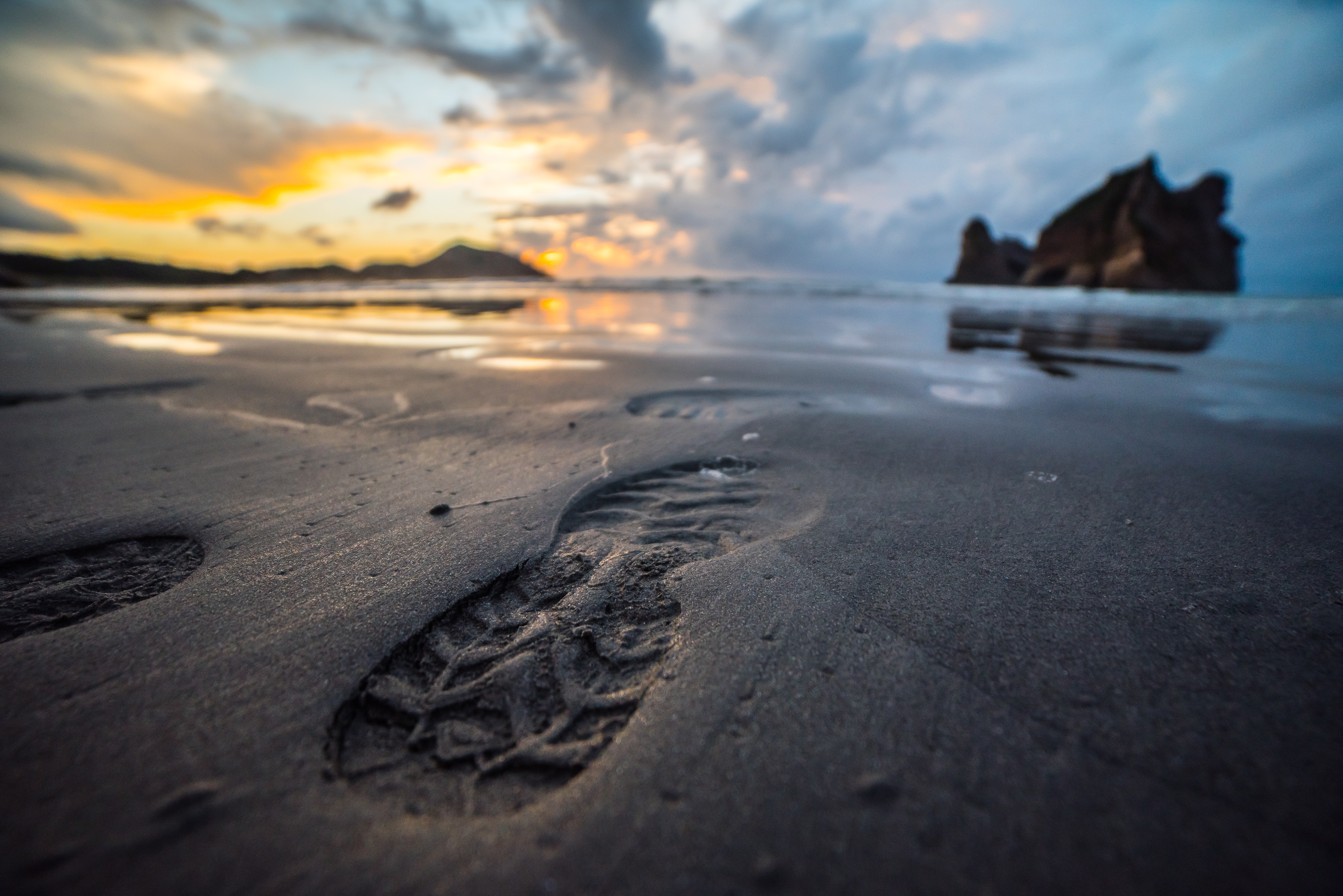 Hike to Wharariki Beach