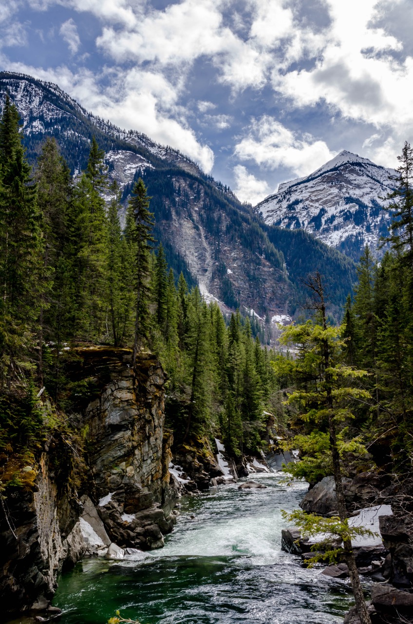 Hike to Overlander Falls