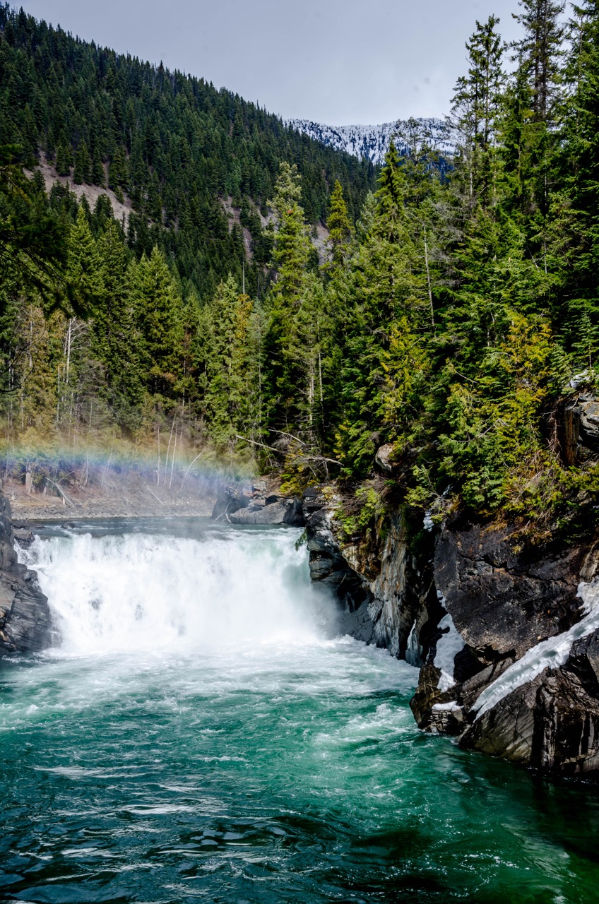 Hike to Overlander Falls