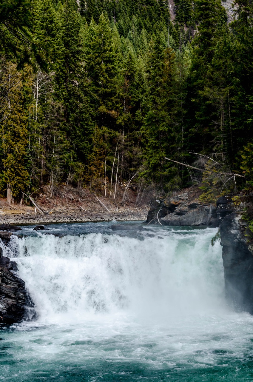 Hike to Overlander Falls