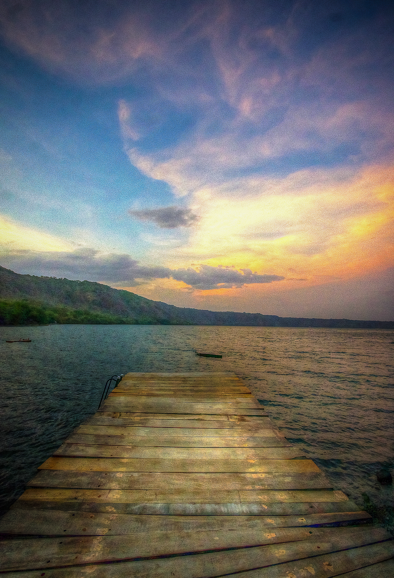 Relax at Laguna de Apoyo
