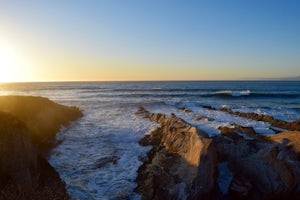 Montaña de Oro Bluff Trail