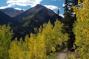 Hike Redcloud and Sunshine Peaks