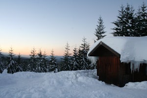Snowshoe to the Mountain View Shelter